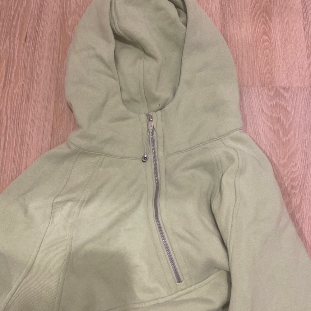 Lululemon scuba